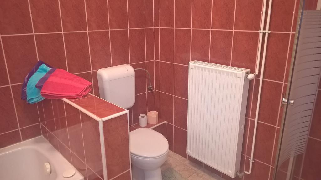 Apartman Lux Szeged Extérieur photo